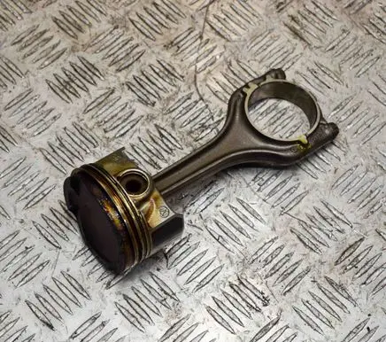 Volkswagen Golf VII Piston 05E107065C 04E198401AE