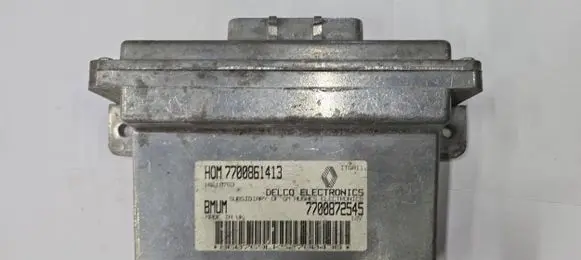 Renault 19 Engine control unit/module 7700861413 7700872545