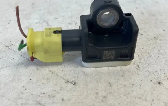 Audi A6 S6 C7 4G Airbag deployment crash/impact sensor 4H0959643 5D65 120720203