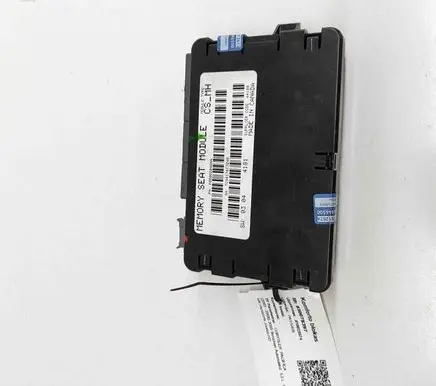 Chrysler Pacifica Seat control module A05082046AA 05082046AA
