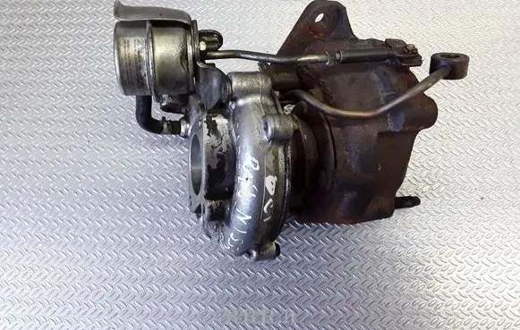 Nissan Almera Tino Turbo GT154914411BN800
