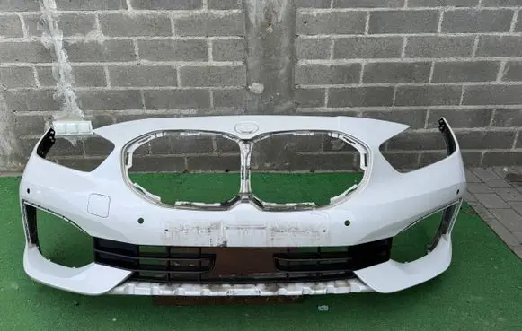 BMW 1 F40 Front bumper 