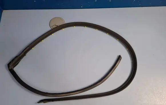 Volkswagen Jetta VI Rear door rubber seal (on body) 5C6839699 5C6839699D