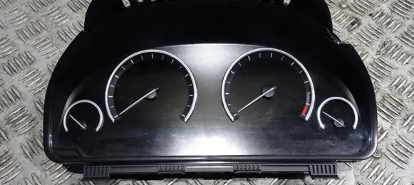 BMW 7 F01 F02 F03 F04 Speedometer (instrument cluster) 92913949285174