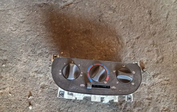 Fiat Doblo Climate control unit