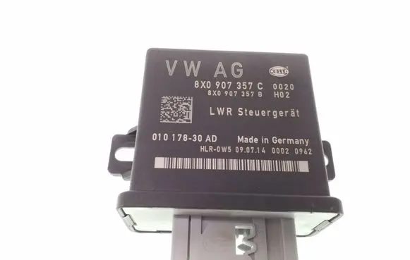 Audi A1 Light module LCM 8X0907357C 8X0907357B
