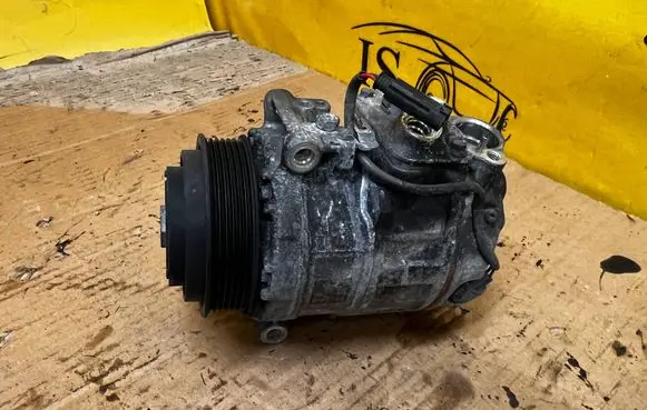Mercedes-Benz G W461 W463 1st Gen Air conditioning (A/C) compressor (pump) A0008305302 0008305302