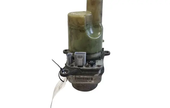 Volvo V50 Power steering pump 9V613K514AC 31202089AF