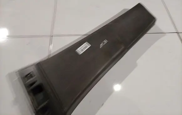 Opel Zafira B (B) pillar trim (top) 322225228