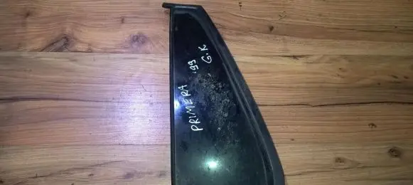 Nissan Primera Rear vent window glass 