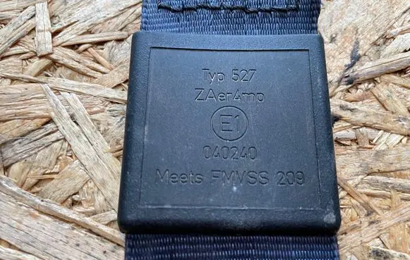 Audi A6 S6 C5 4B Front seatbelt 4B0857706A