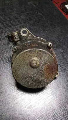 BMW 3 E90 E91 Vacuum pump 700437012