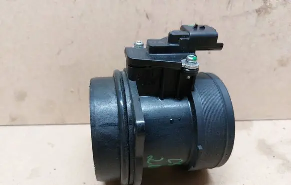 Citroen C5 Mass air flow meter 9681917980