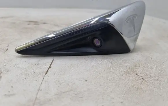 Tesla Model X Side fender camera 112510700C