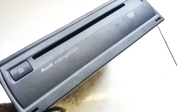 Navigation unit CD/DVD player