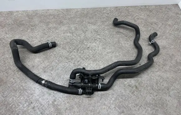 BMW 5 F10 F11 Coolant heater control valve 9310349 140301 1147412221