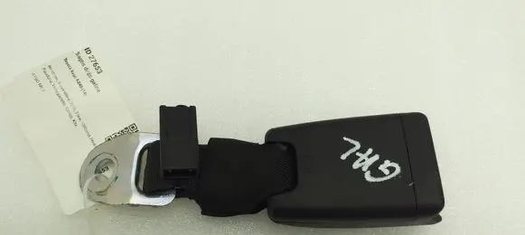 Toyota Aygo AB40 Rear seatbelt buckle