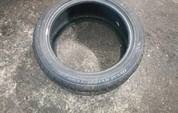 Volkswagen Golf IV R17 summer tire 24540R17