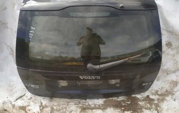 Volvo V50 Tailgate/trunk/boot lid juodas