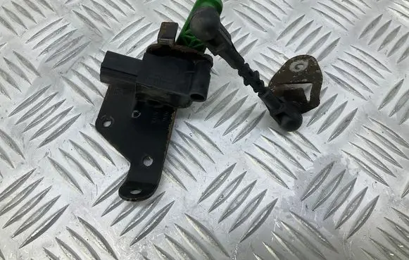 Seat Leon (5F) Headlight/headlamp level sensor 5Q0512521E 5Q0907503