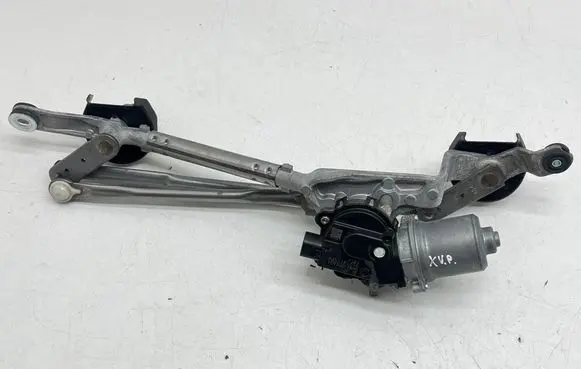 Subaru XV II Front wiper linkage and motor 86511FL010