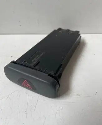 Volvo S70 V70 V70 XC Hazard light switch 9459071 98W40B