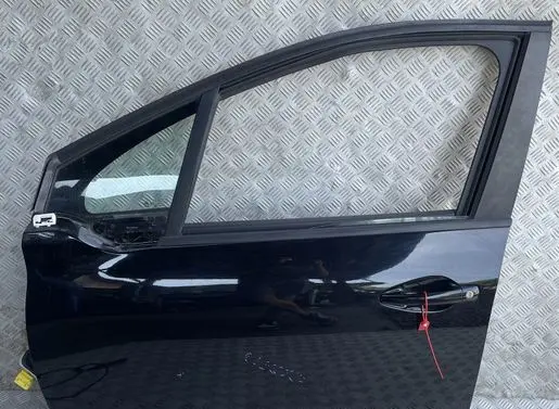 Peugeot 208 I Front door