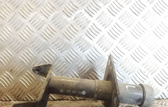 Volkswagen PASSAT B5 Front bumper shock/impact absorber 3B0807133A
