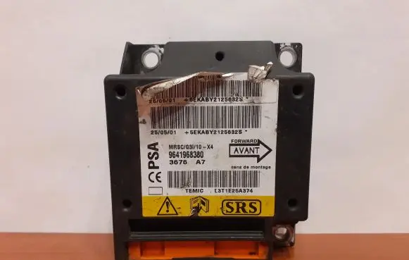 Citroen C5 Airbag control unit/module 4161 9641968380
