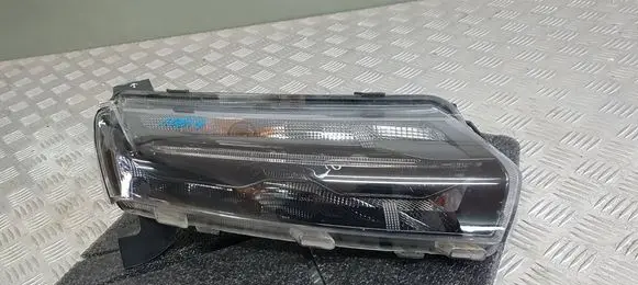 Dacia Spring Headlight/headlamp 266008993R LN5001RR