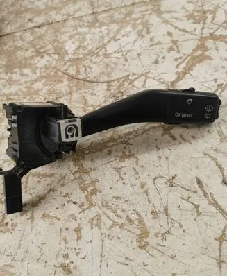 Volkswagen Golf V Wiper switch 1K0953519A