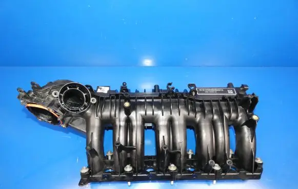 Jaguar F-Pace Intake manifold G4D318N968AA