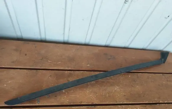 Citroen C5 Aircross Windshield trim 9834286380