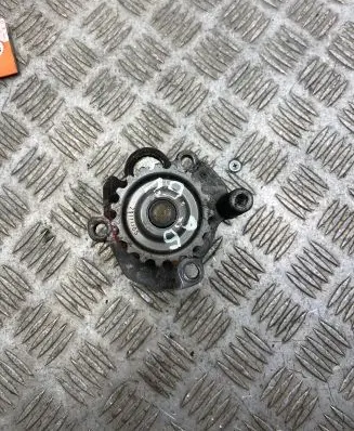 Audi A4 S4 B6 8E 8H Water pump R28772