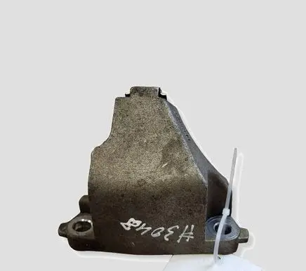 Nissan Qashqai Driveshaft support bearing bracket 397748189R