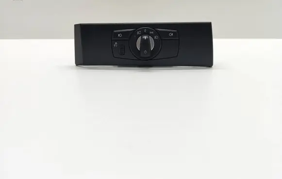 BMW 5 E60 E61 Light switch 6988565 698856501 33295201