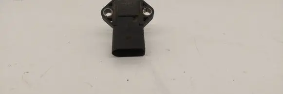Volkswagen PASSAT B5.5 Air pressure sensor 038906051