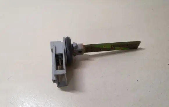 Audi A4 S4 B7 8E 8H Interior temperature sensor 4B0820539