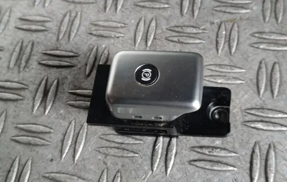 Land Rover Discovery 4 - LR4 Hand parking brake switch AH2215K850AD 160112