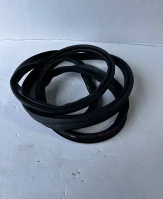 Peugeot 508 II Trunk rubber seal (body) 9818907580