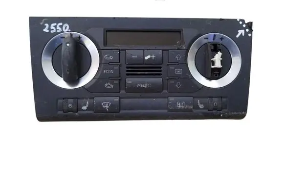 Audi A3 S3 8P Climate control unit 8P0820043E