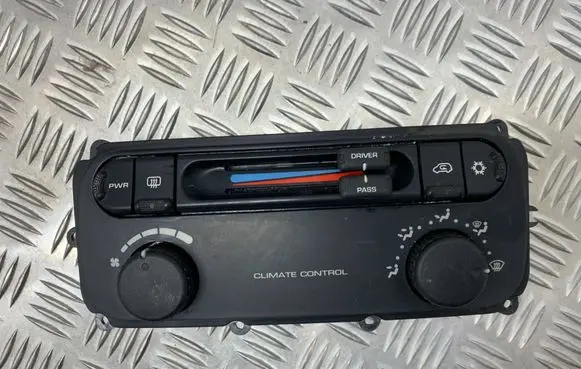 Chrysler Voyager Climate control unit 05005002AF 002AF 2700231894