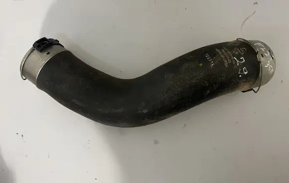 BMW 4 F32 F33 Intercooler hose/pipe 7823233