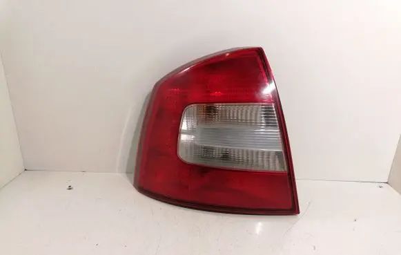 Skoda Octavia Mk2 (1Z) Rear/tail lights