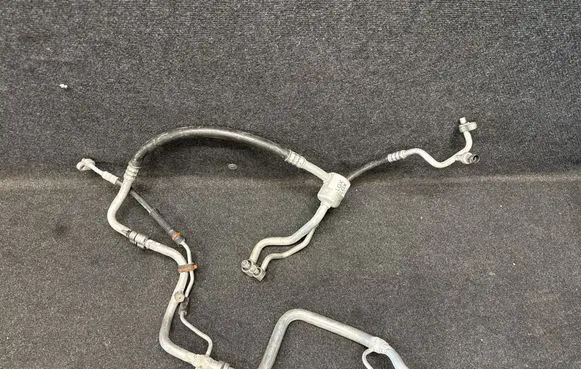 Chevrolet Camaro Air conditioning (A/C) pipe/hose 23369756 16H03C