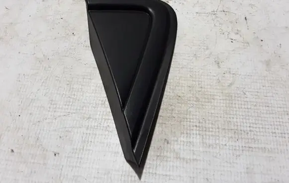 Renault Twingo III Rear arch trim 833303593R