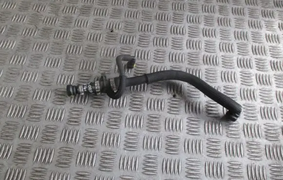 Citroen C4 I Engine coolant pipe/hose