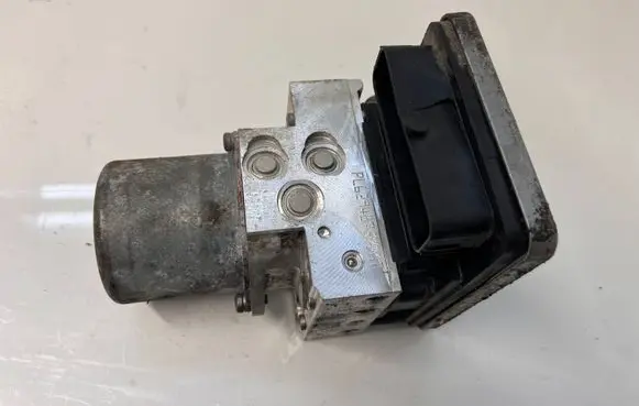 BMW 5 F10 F11 ABS Pump 34516886374