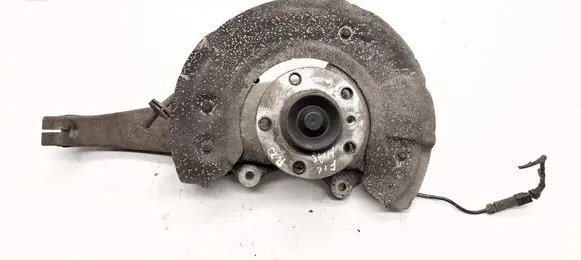 BMW 5 F10 F11 Front wheel hub