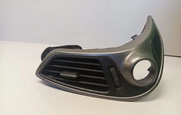 Hyundai ix35 Dash center air vent grill 974202S900